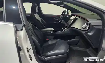 Mercedes-Benz EQE 2023 0.3 Автомат в Москве № 342625, миниатюра 3