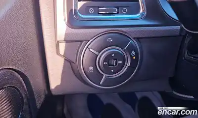 SsangYong Korando 2016 2.0 Автомат в Москве № 36192, миниатюра 4