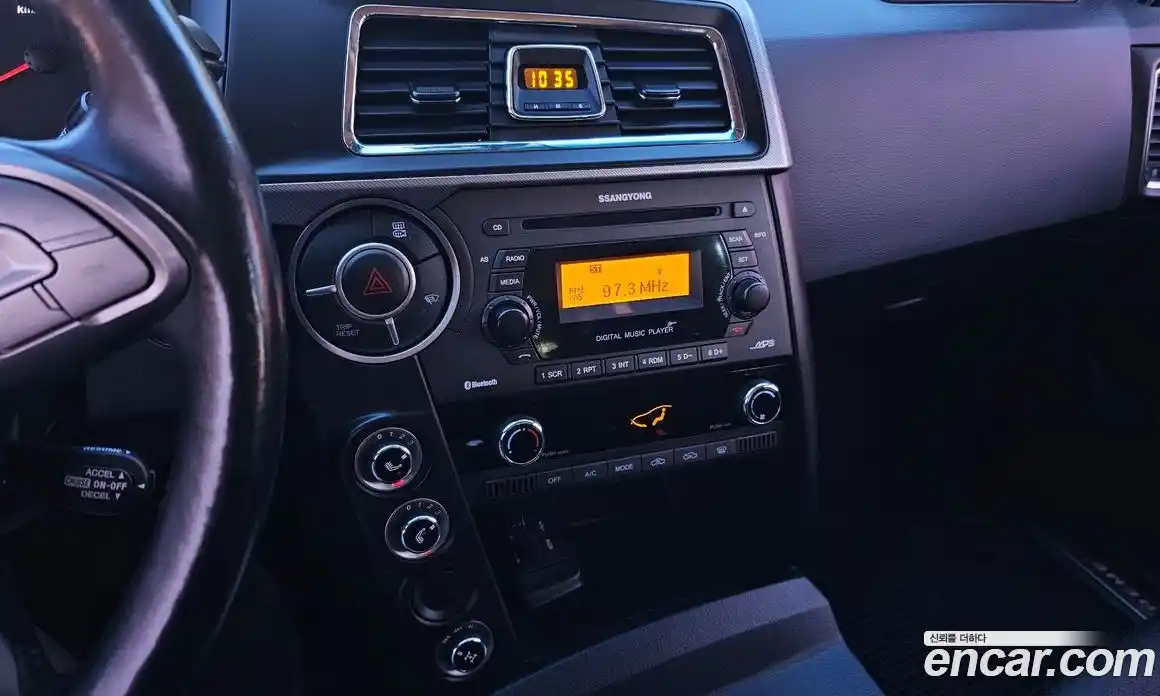 SsangYong Korando 2016 2.0 Автомат в Москве № 36192, фото 9