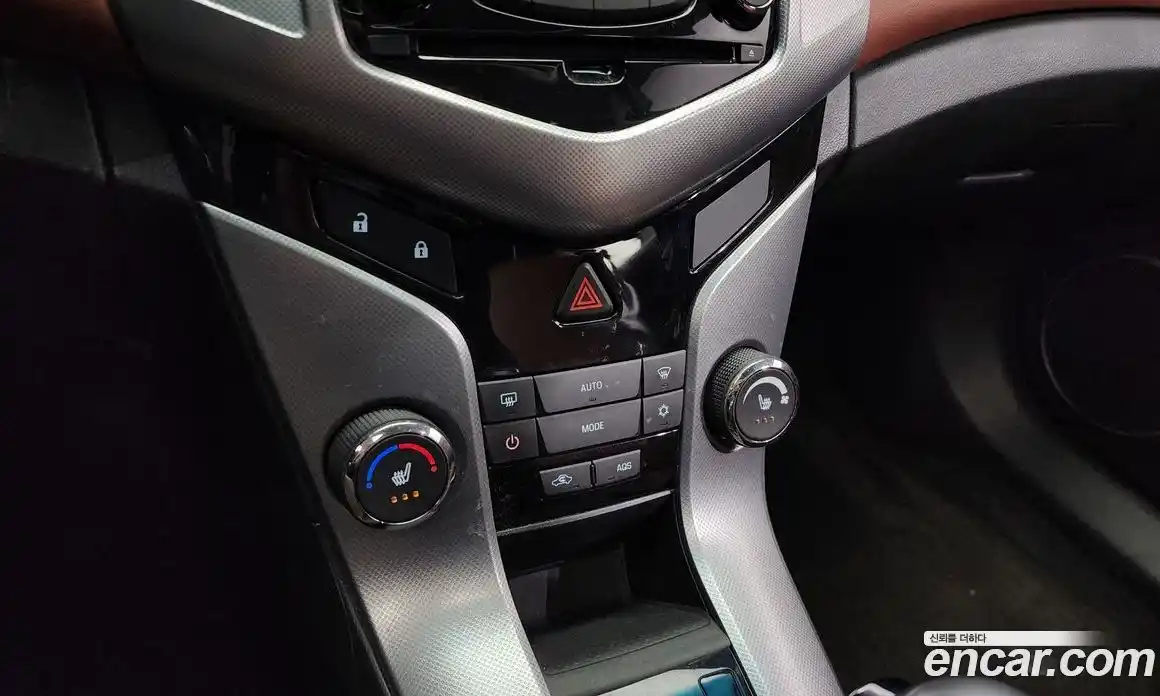 Chevrolet Cruze 2011 1.6 Автомат в Москве № 37157, фото 19