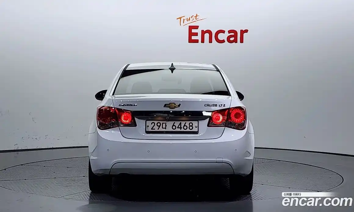 Chevrolet Cruze 2011 1.6 Автомат в Москве № 37157, фото 10