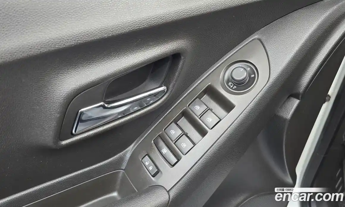 Chevrolet Trax 2015 1.4 Автомат в Москве № 37159, фото 4