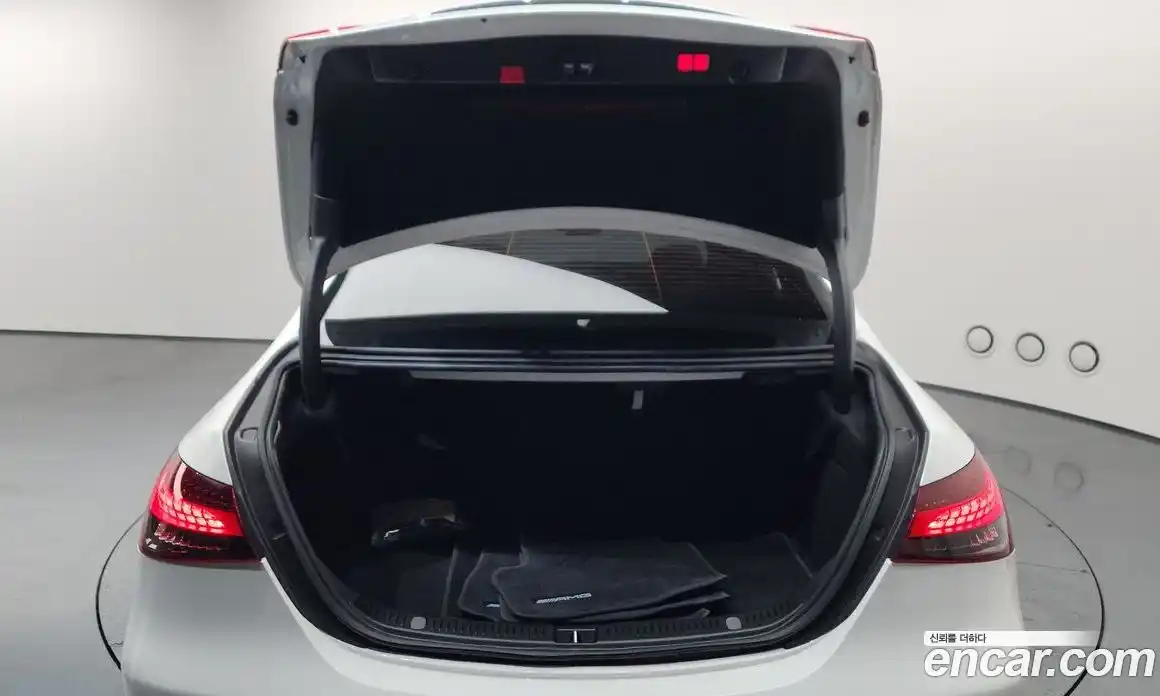 Mercedes-Benz E-Class 2021 2.0 Автомат в Москве № 372598, фото 20