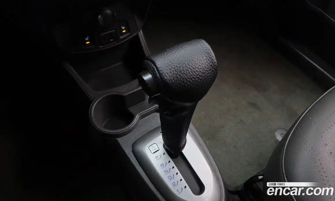 Chevrolet Spark 2013 1.0 Автомат в Москве № 37307, фото 17