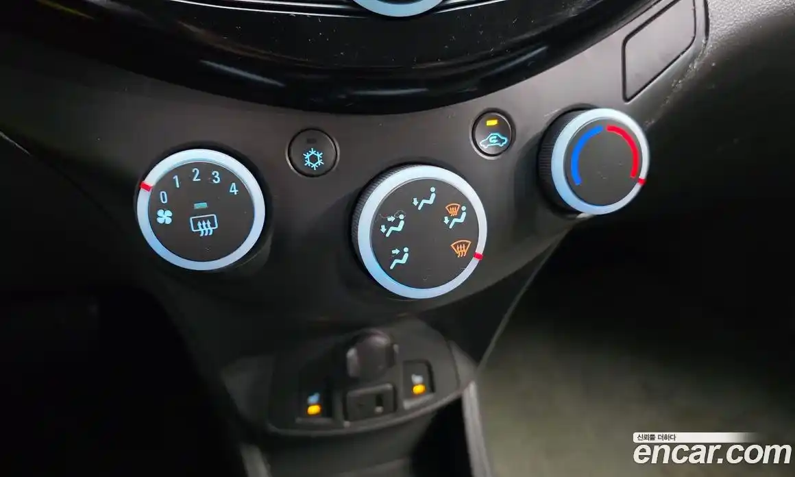 Chevrolet Spark 2013 1.0 Автомат в Москве № 37307, фото 10