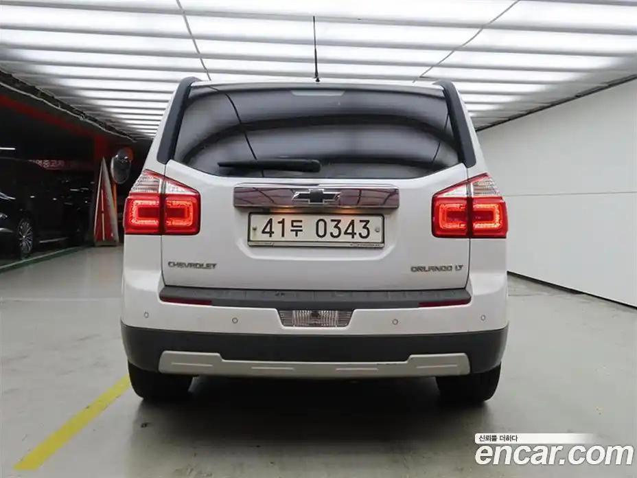 Chevrolet Orlando 2015 2.0 Автомат в Москве № 37971, фото 3