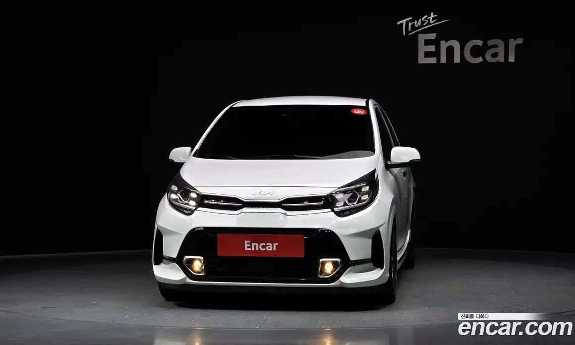 Kia Morning 2023 1.0 Автомат в Москве № 383600, фото 3