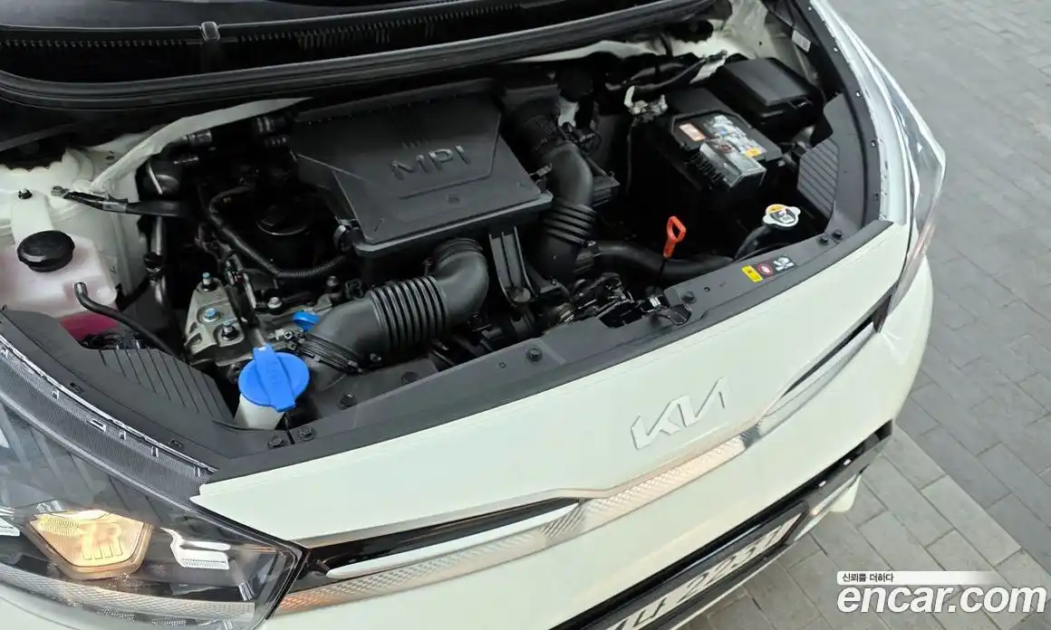 Kia Morning 2023 1.0 Автомат в Москве № 383600, фото 6