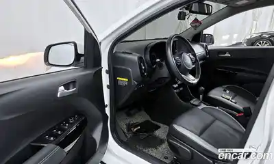 Kia Morning 2023 1.0 Автомат в Москве № 383600, миниатюра 10