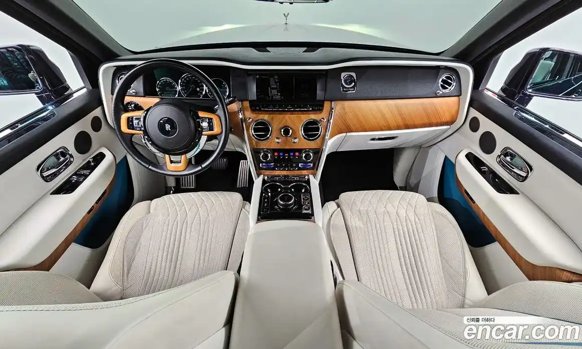 Rolls-Royce Cullinan 2019 6.7 Автомат в Москве № 387431, фото 7