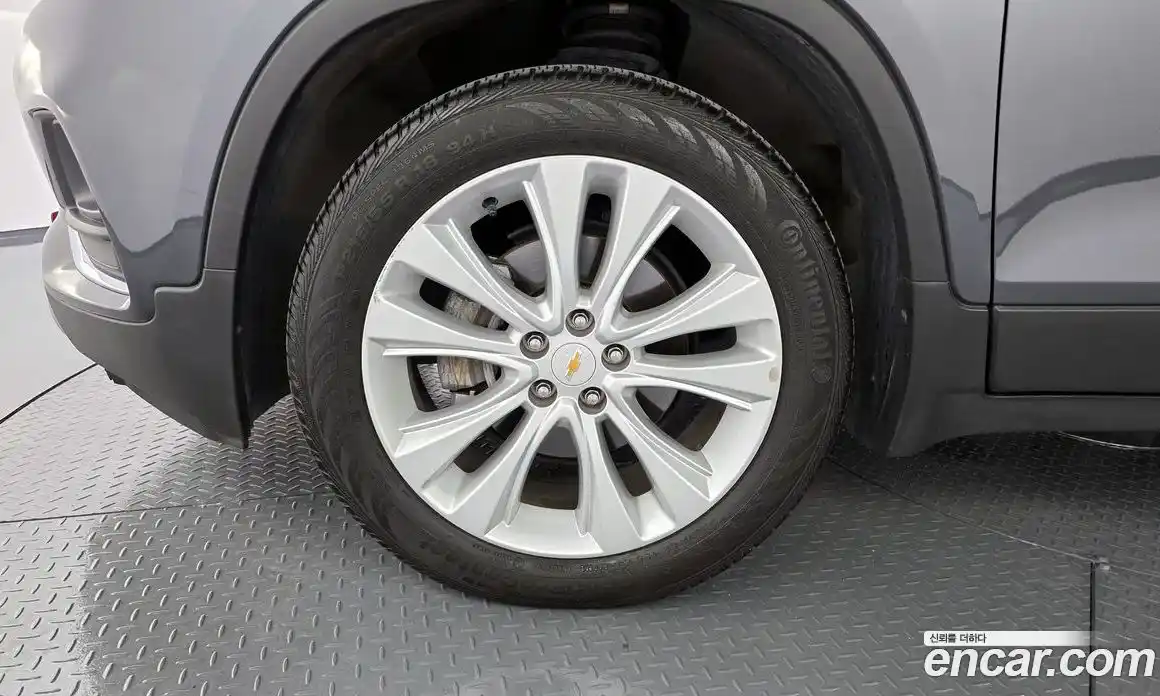 Chevrolet Trax 2018 1.4 Автомат в Москве № 390161, фото 4