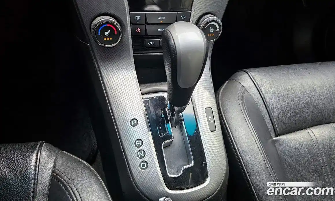 Chevrolet Cruze 2012 1.8 Автомат в Москве № 39492, фото 8