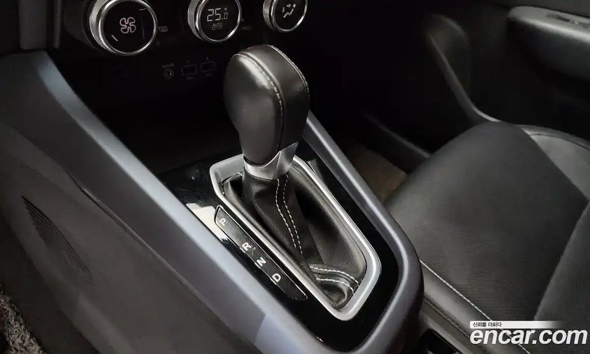 Renault XM3 2021 1.6 Автомат в Москве № 395918, фото 9