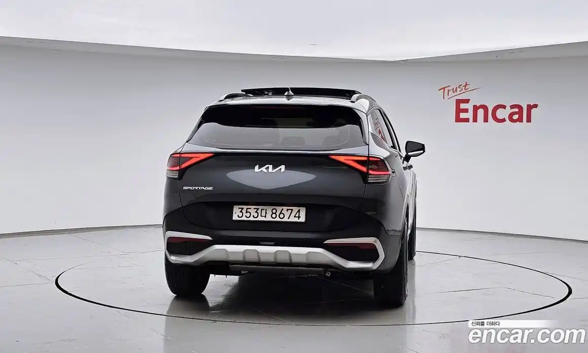 Kia Sportage 2023 1.6 Автомат в Москве № 401249, фото 4