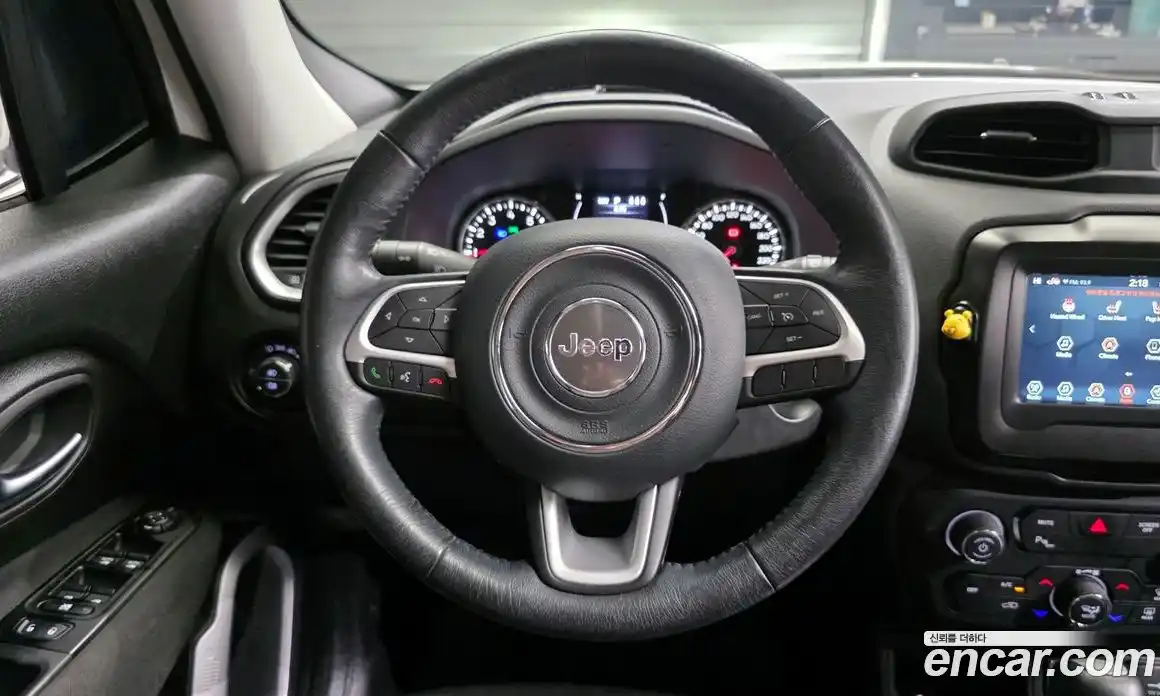 Jeep Renegade 2021 2.4 Автомат в Москве № 401764, фото 13