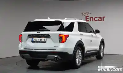 Ford Explorer, 2023