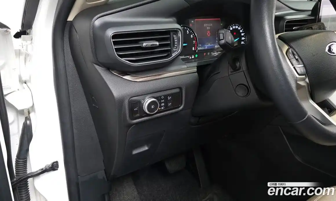 Ford Explorer 2023 2.3 Автомат в Москве № 402973, фото 12