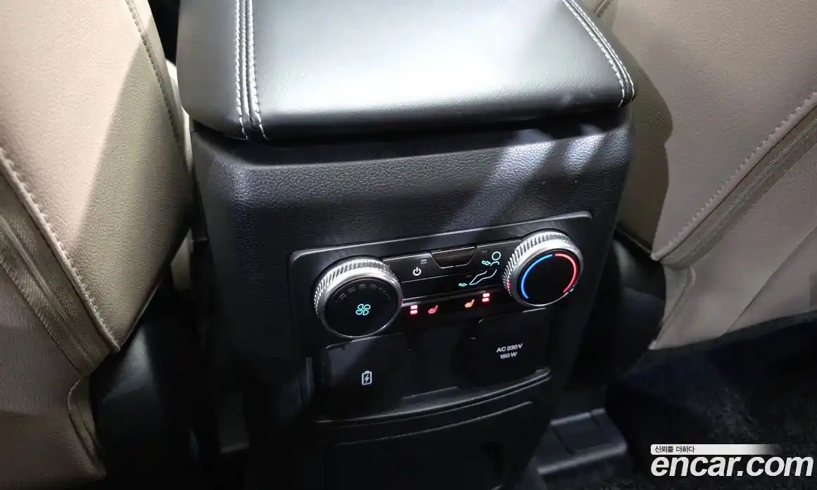 Ford Explorer 2023 2.3 Автомат в Москве № 402973, фото 17