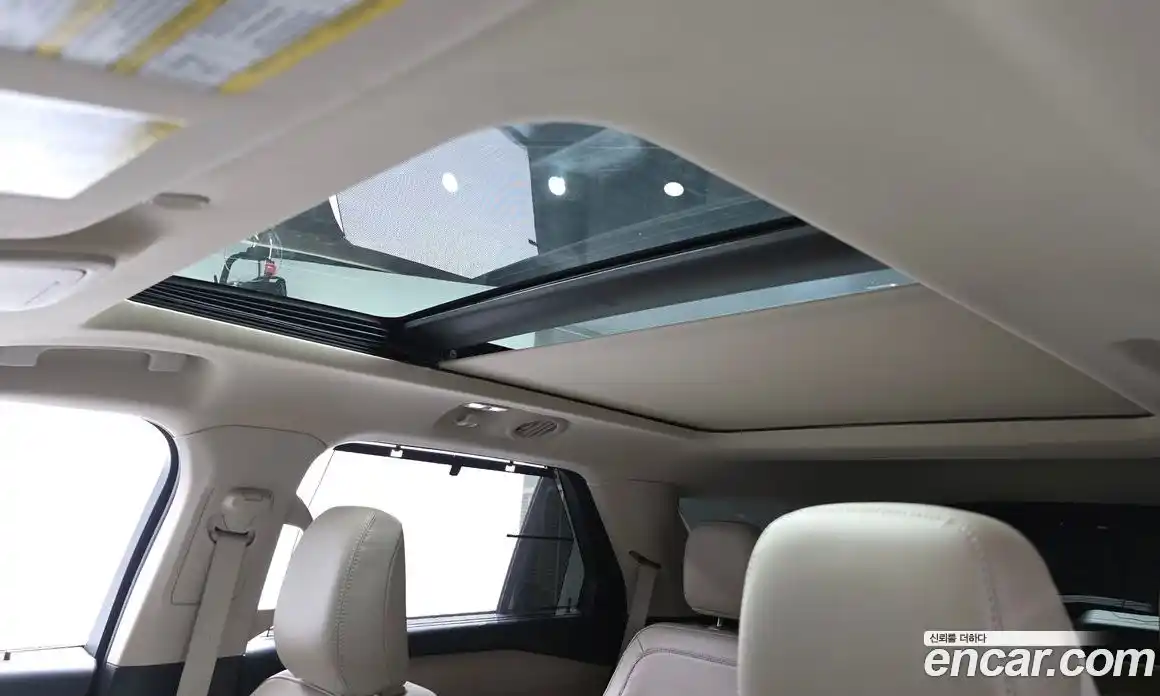 Ford Explorer 2023 2.3 Автомат в Москве № 402973, фото 18