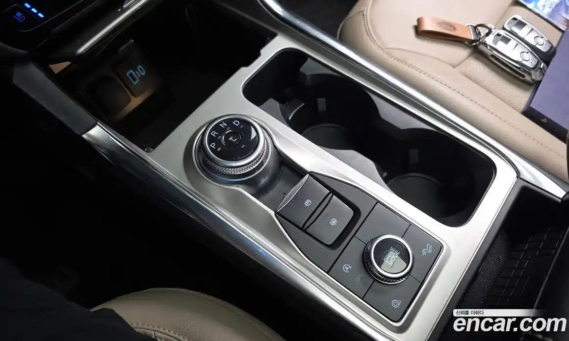 Ford Explorer 2023 2.3 Автомат в Москве № 402973, фото 8