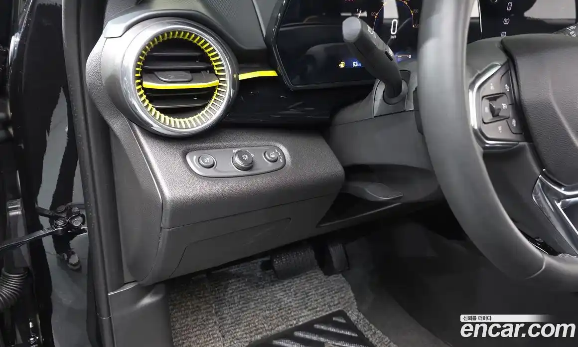 Chevrolet Trax 2025 1.2 Автомат в Москве № 40495, фото 12