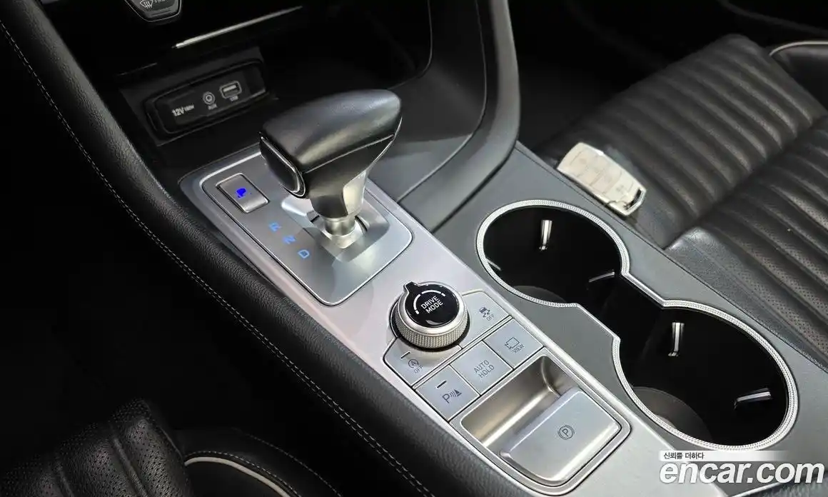 Genesis G70 2018 2.0 Автомат в Москве № 44969, фото 17