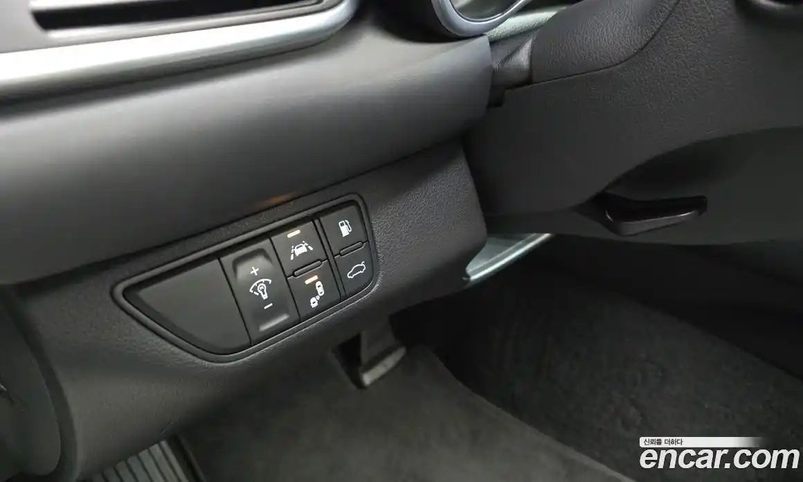 Genesis G70 2018 2.0 Автомат в Москве № 44969, фото 18