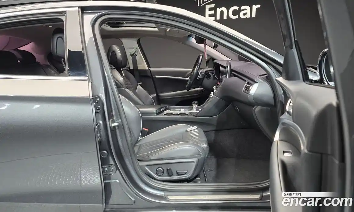 Genesis G70 2018 2.0 Автомат в Москве № 44969, фото 5