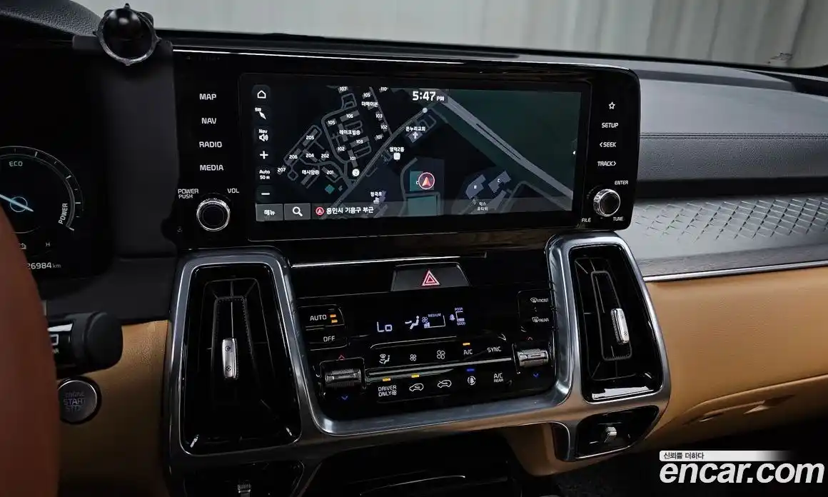 Kia Sorento 2023 1.6 Автомат в Москве № 52408, фото 13