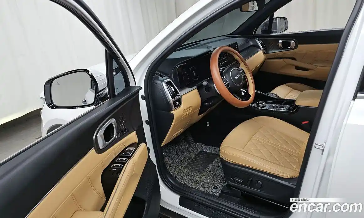 Kia Sorento 2023 1.6 Автомат в Москве № 52408, фото 20