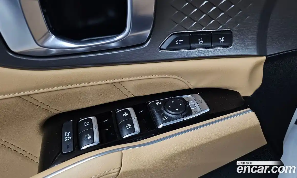 Kia Sorento 2023 1.6 Автомат в Москве № 52408, фото 8