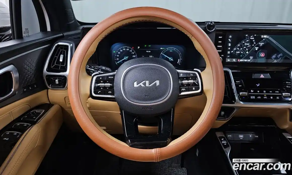 Kia Sorento 2023 1.6 Автомат в Москве № 52408, фото 10