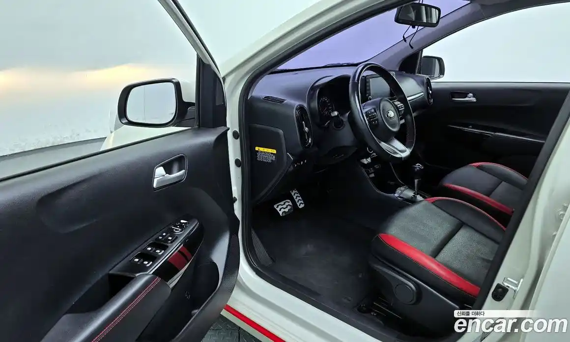 Kia Morning 2017 1.0 Автомат в Москве № 53209, фото 11