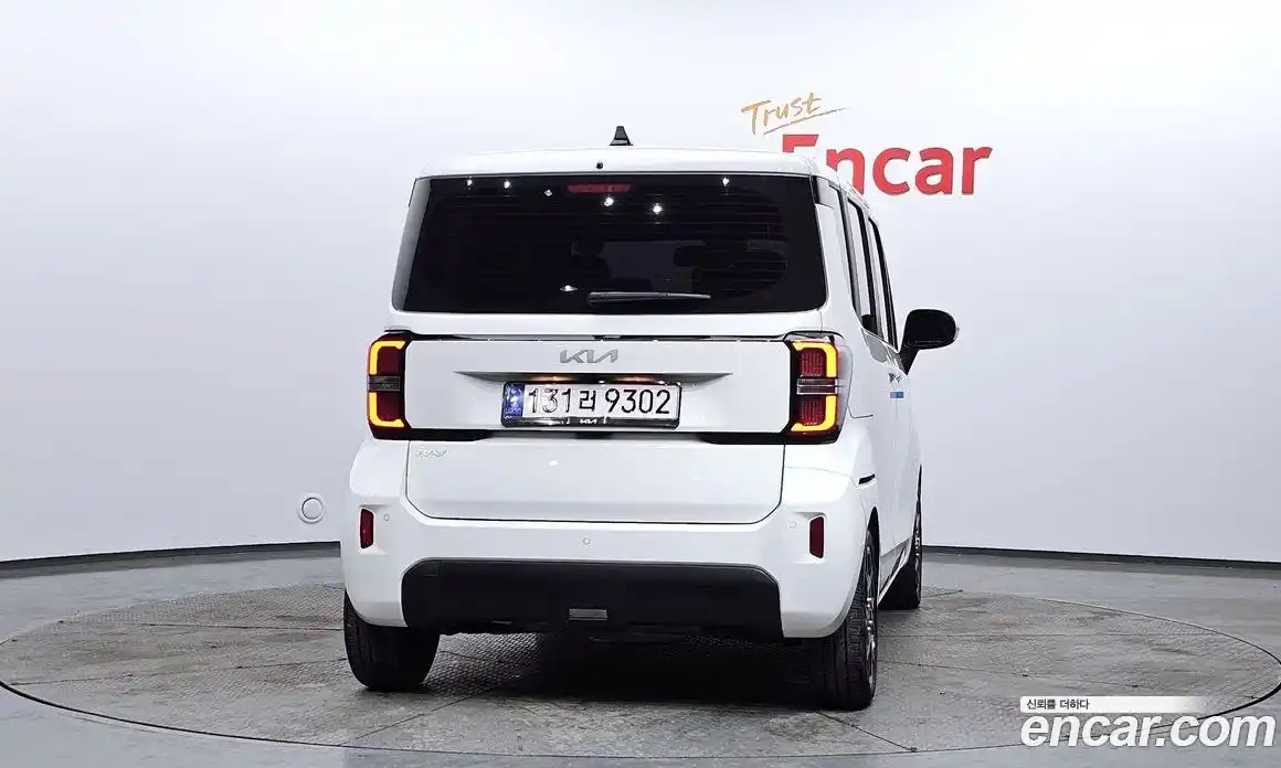 Kia Ray 2023 1.0 Автомат в Москве № 55174, фото 13