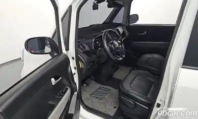 Kia Ray 2023 1.0 Автомат в Москве № 55174, миниатюра 10