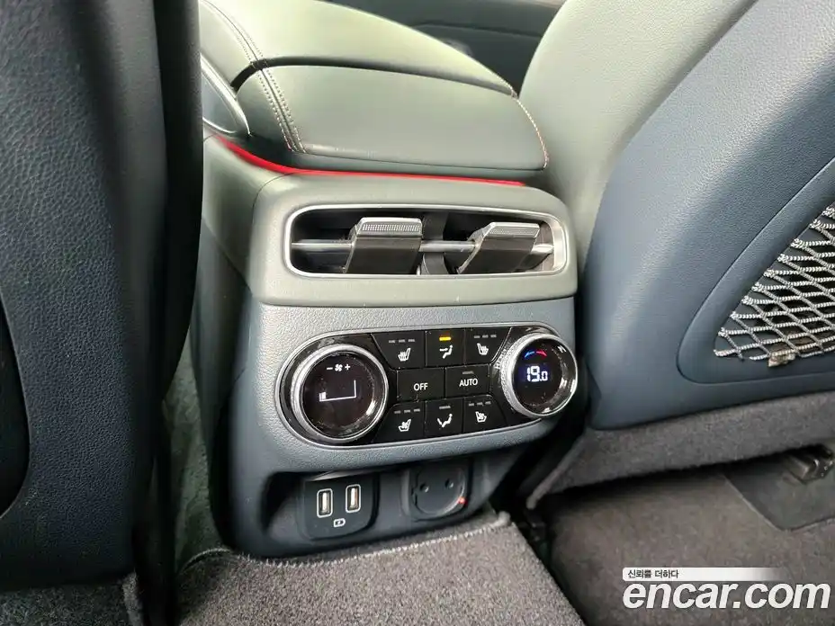 Genesis GV70 2021 3.5 Автомат в Москве № 57078, фото 12