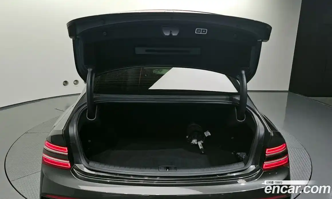 Genesis G80 2022 2.5 Автомат в Москве № 57290, фото 20