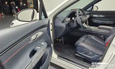 Genesis GV70 2024 2.5 Автомат в Москве № 80587, миниатюра 12