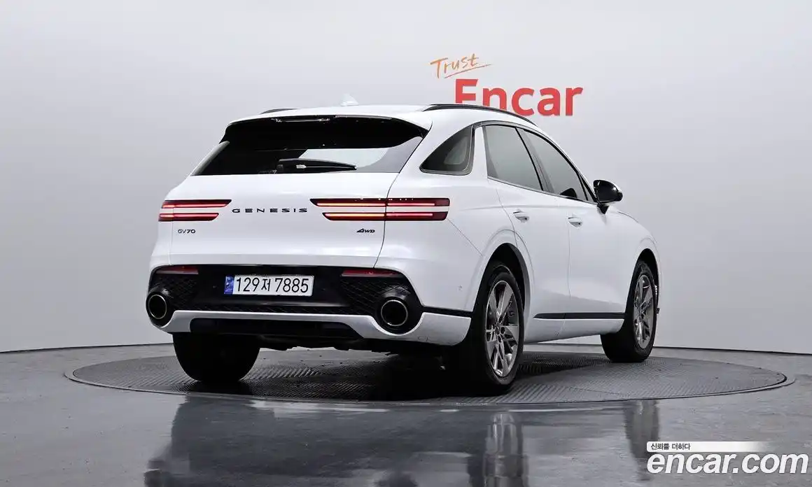 Genesis GV70 2024 2.5 Автомат в Москве № 80587, фото 3