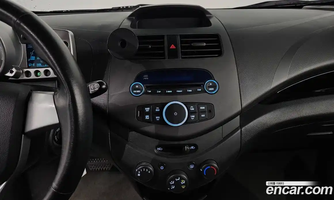 Chevrolet Spark 2012 1.0 Автомат в Москве № 85422, фото 3