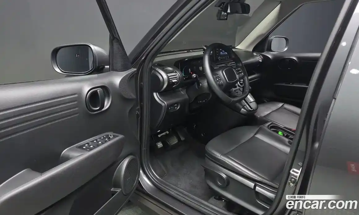 Hyundai Casper 2024 1.0 Автомат в Москве № 86937, фото 12