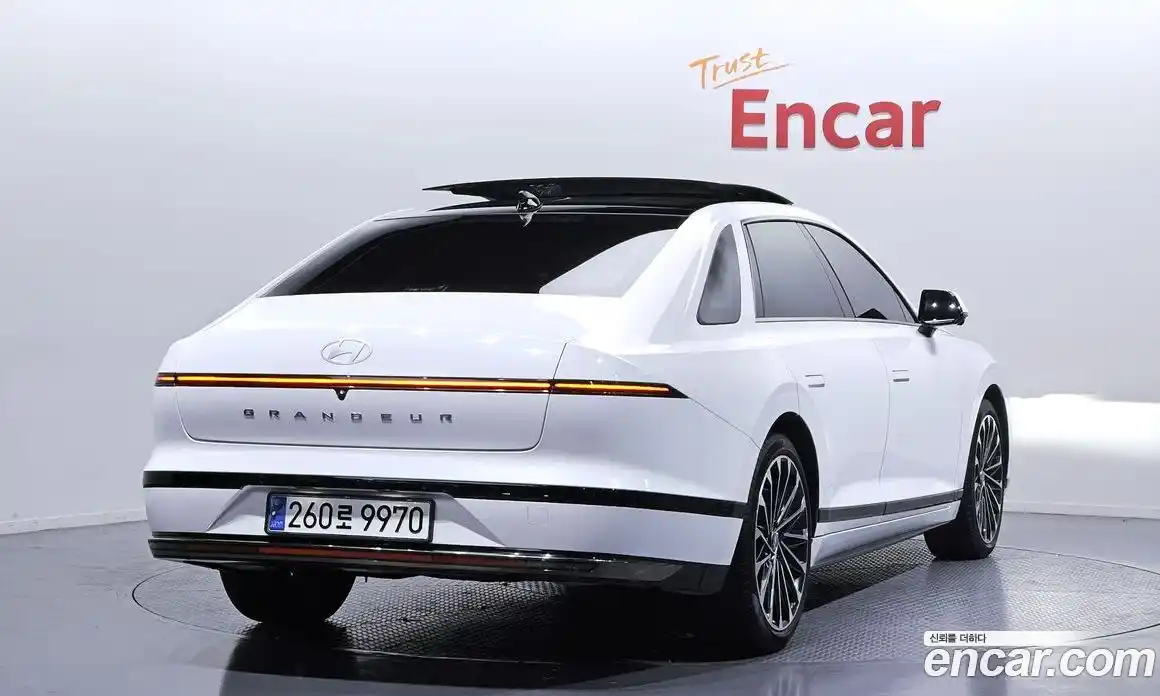 Hyundai Grandeur 2024 1.6 Автомат в Москве № 9282, фото 17