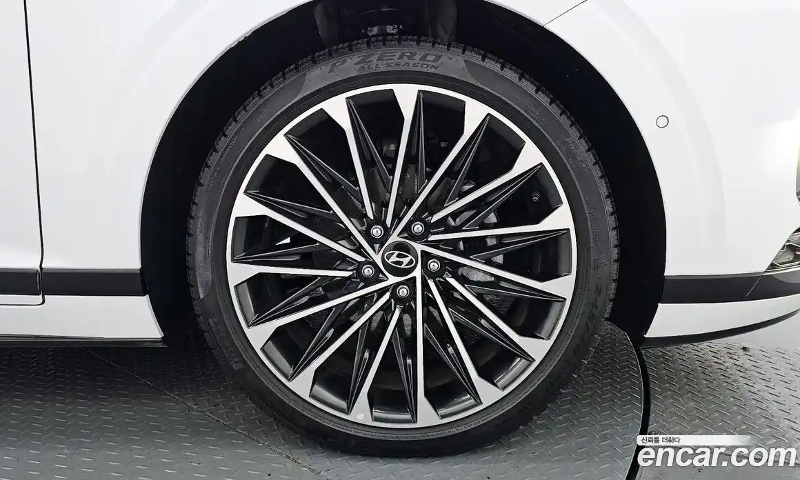 Hyundai Grandeur 2024 1.6 Автомат в Москве № 9282, фото 7