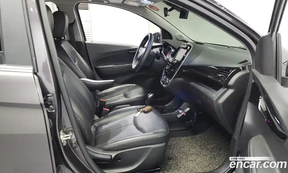 Chevrolet Spark 2016 1.0 Автомат в Москве № 93990, фото 13