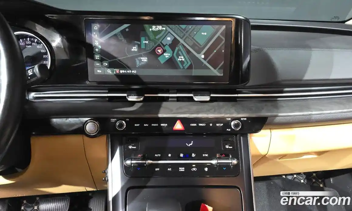 Kia Canival 2023 2.2 Автомат в Москве № 94778, фото 11