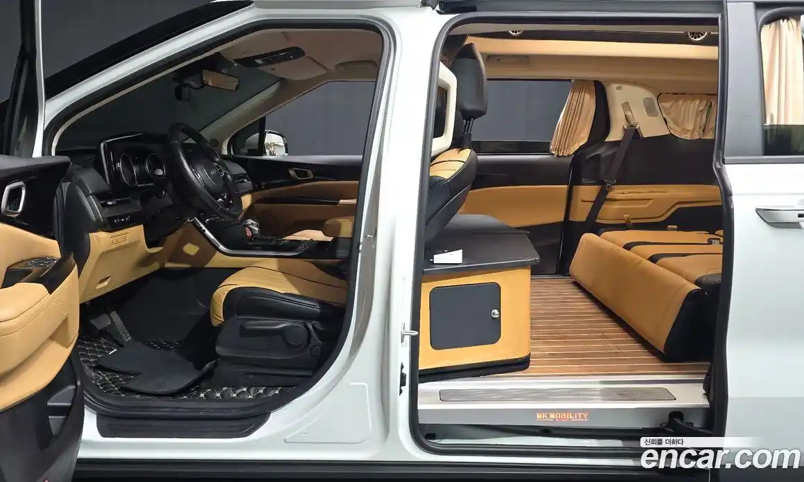 Kia Canival 2023 2.2 Автомат в Москве № 94778, фото 13