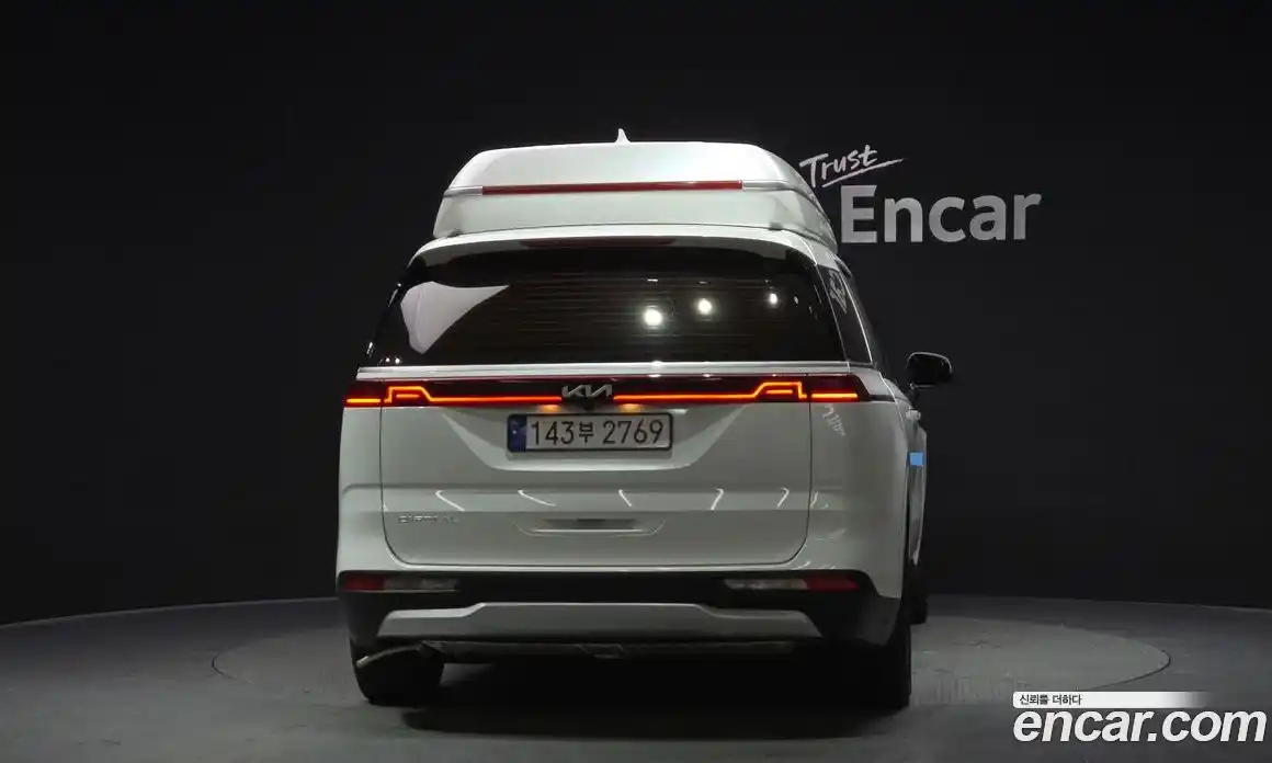 Kia Canival 2023 2.2 Автомат в Москве № 94778, фото 15