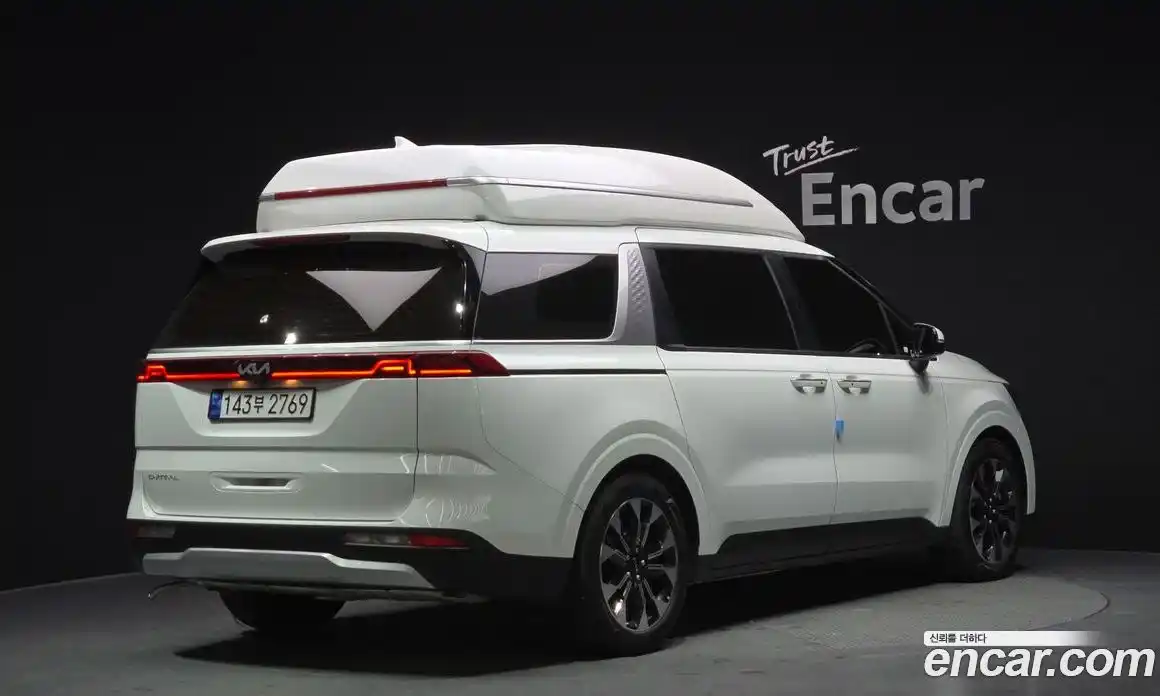 Kia Canival 2023 2.2 Автомат в Москве № 94778, фото 5