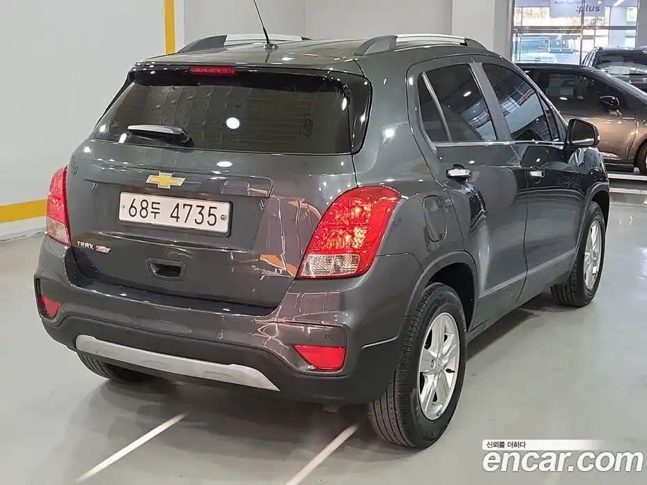 Chevrolet Trax 2018 1.4 Автомат в Москве № 95874, фото 3