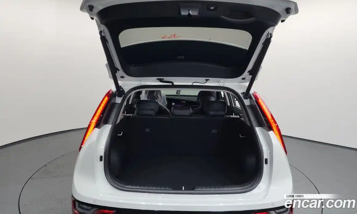 Kia Niro 2025 1.6 Автомат в Москве № 102165, фото 12